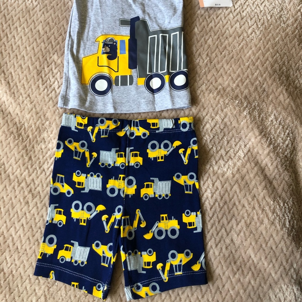NWT pajama set 2T